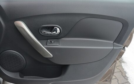 Renault Logan II, 2022 год, 1 449 000 рублей, 13 фотография