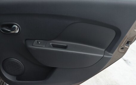 Renault Logan II, 2022 год, 1 449 000 рублей, 15 фотография