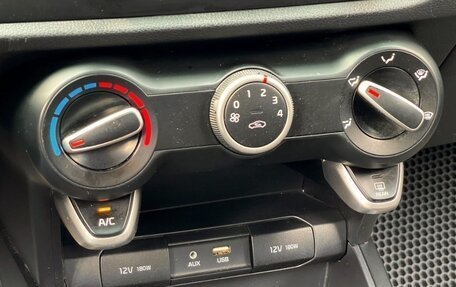 KIA Rio IV, 2017 год, 1 005 000 рублей, 10 фотография