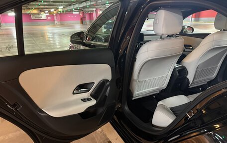 Mercedes-Benz A-Класс, 2021 год, 2 667 000 рублей, 6 фотография