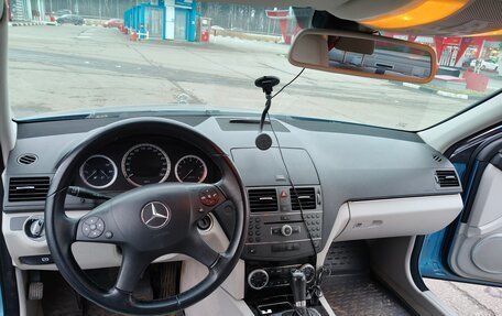 Mercedes-Benz C-Класс, 2010 год, 1 600 000 рублей, 14 фотография