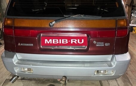 Mitsubishi Space Wagon III, 1994 год, 145 000 рублей, 4 фотография