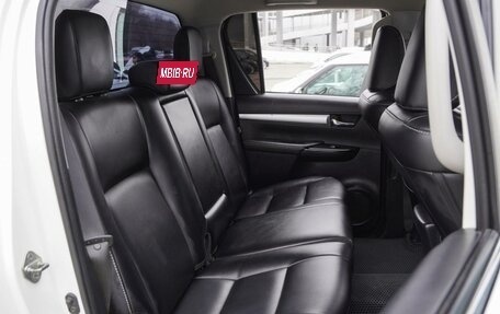 Toyota Hilux VIII, 2016 год, 2 750 000 рублей, 7 фотография