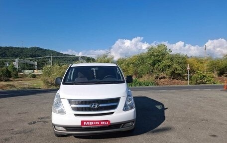 Hyundai H-1 II рестайлинг, 2011 год, 1 500 000 рублей, 1 фотография