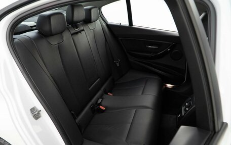 BMW 3 серия, 2018 год, 2 149 953 рублей, 7 фотография