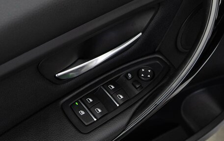 BMW 3 серия, 2018 год, 2 149 953 рублей, 12 фотография