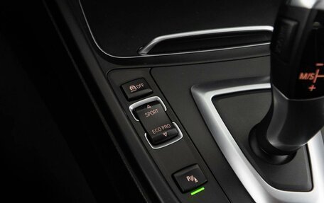 BMW 3 серия, 2018 год, 2 149 953 рублей, 16 фотография