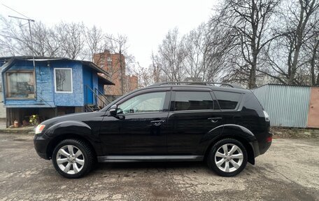Mitsubishi Outlander III рестайлинг 3, 2010 год, 1 050 000 рублей, 4 фотография