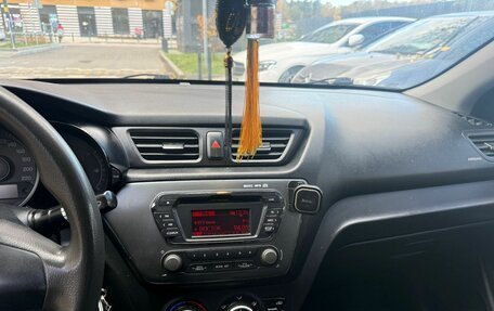 KIA Rio III рестайлинг, 2013 год, 718 000 рублей, 13 фотография