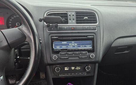 Volkswagen Polo VI (EU Market), 2011 год, 550 000 рублей, 7 фотография