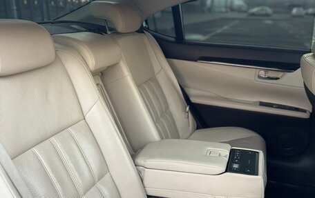 Lexus ES VII, 2018 год, 3 300 000 рублей, 10 фотография