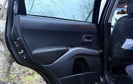 Mitsubishi Outlander III рестайлинг 3, 2008 год, 1 250 000 рублей, 14 фотография