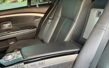 BMW 7 серия, 2005 год, 900 000 рублей, 4 фотография