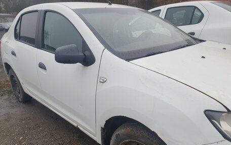 Renault Logan II, 2017 год, 330 000 рублей, 6 фотография