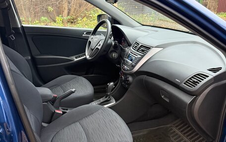 Hyundai Solaris II рестайлинг, 2015 год, 785 000 рублей, 14 фотография