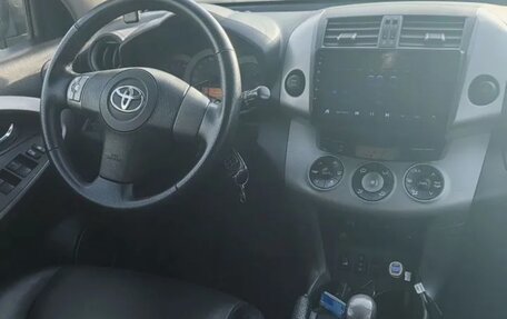 Toyota RAV4, 2006 год, 750 000 рублей, 3 фотография