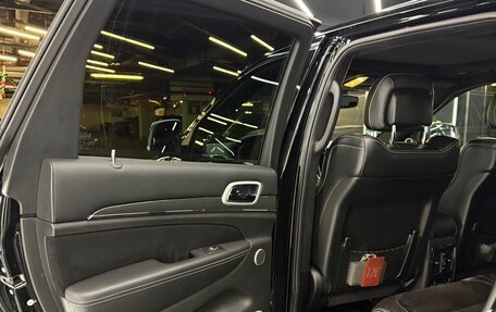 Jeep Grand Cherokee, 2017 год, 4 950 000 рублей, 16 фотография