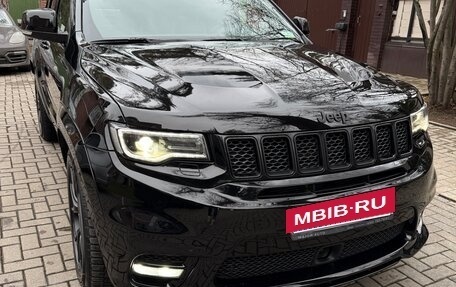 Jeep Grand Cherokee, 2017 год, 4 950 000 рублей, 22 фотография