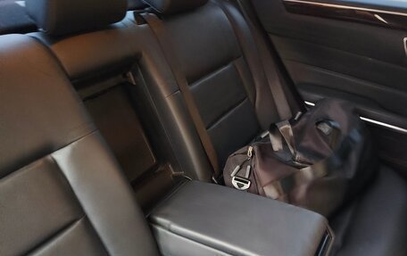 Mercedes-Benz E-Класс, 2013 год, 2 250 000 рублей, 11 фотография