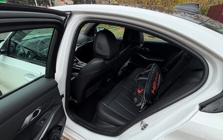 BMW 3 серия, 2021 год, 3 850 000 рублей, 3 фотография