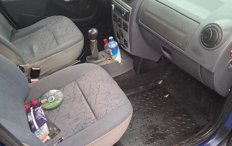 Renault Logan I, 2006 год, 220 000 рублей, 6 фотография