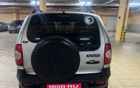 Chevrolet Niva I рестайлинг, 2018 год, 790 000 рублей, 8 фотография