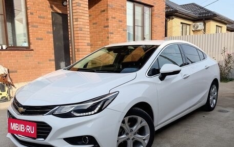Chevrolet Cruze II, 2017 год, 1 620 000 рублей, 2 фотография