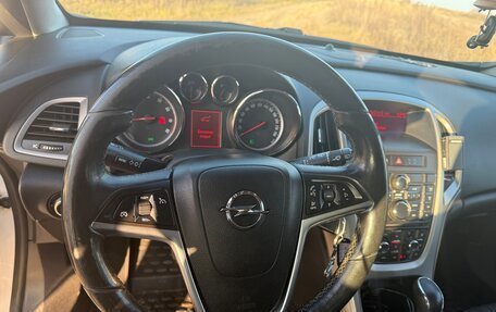 Opel Astra J, 2011 год, 623 000 рублей, 10 фотография