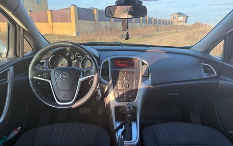 Opel Astra J, 2011 год, 623 000 рублей, 11 фотография
