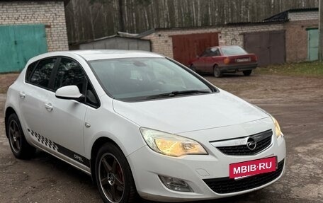 Opel Astra J, 2011 год, 623 000 рублей, 4 фотография