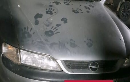 Opel Vectra B рестайлинг, 1998 год, 150 000 рублей, 1 фотография