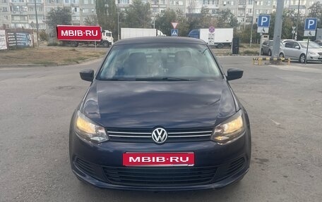 Volkswagen Polo VI (EU Market), 2011 год, 500 000 рублей, 1 фотография