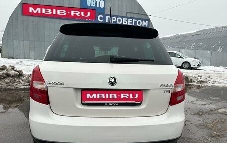 Skoda Fabia II, 2013 год, 740 000 рублей, 5 фотография