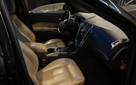 Cadillac SRX II рестайлинг, 2014 год, 2 200 000 рублей, 12 фотография