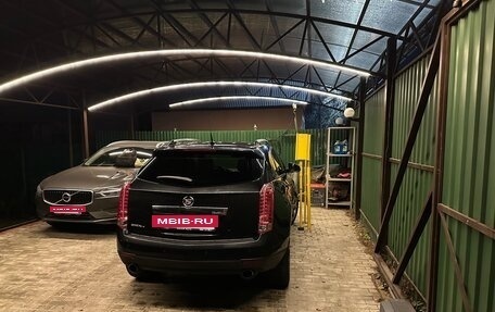 Cadillac SRX II рестайлинг, 2014 год, 2 200 000 рублей, 2 фотография