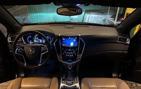 Cadillac SRX II рестайлинг, 2014 год, 2 200 000 рублей, 24 фотография
