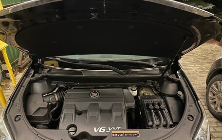 Cadillac SRX II рестайлинг, 2014 год, 2 200 000 рублей, 26 фотография