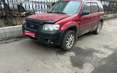 Ford Maverick, 2004 год, 325 000 рублей, 1 фотография