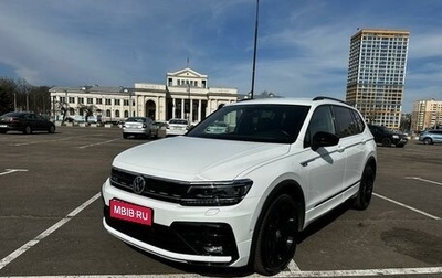 Volkswagen Tiguan II, 2019 год, 3 830 000 рублей, 1 фотография