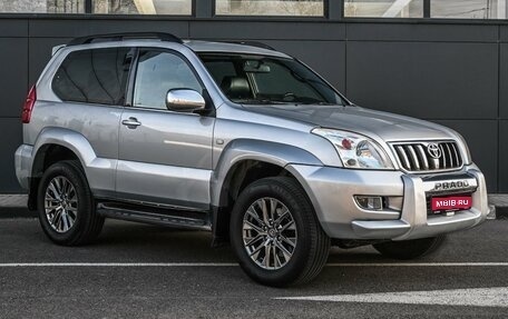 Toyota Land Cruiser Prado 120 рестайлинг, 2004 год, 1 779 000 рублей, 1 фотография