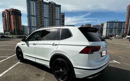 Volkswagen Tiguan II, 2019 год, 3 830 000 рублей, 9 фотография