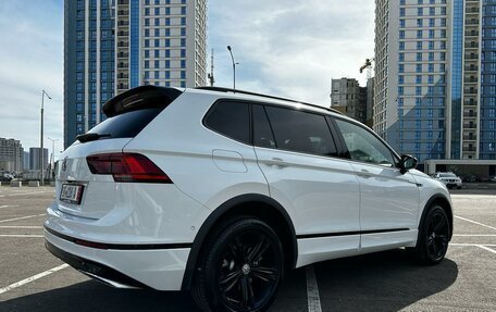 Volkswagen Tiguan II, 2019 год, 3 830 000 рублей, 8 фотография