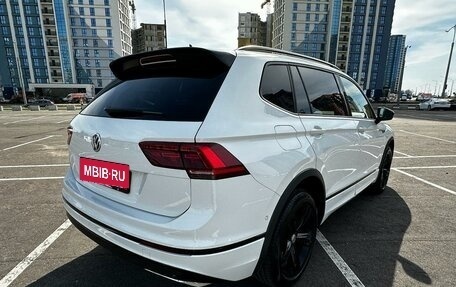Volkswagen Tiguan II, 2019 год, 3 830 000 рублей, 7 фотография