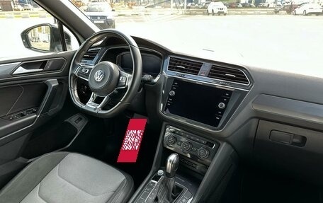 Volkswagen Tiguan II, 2019 год, 3 830 000 рублей, 15 фотография