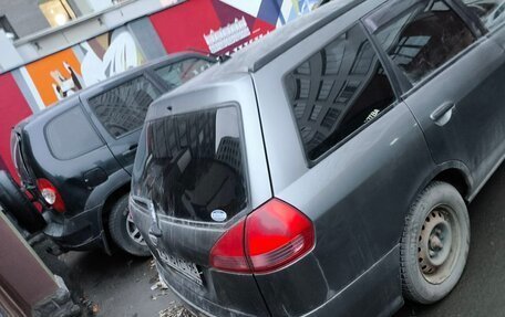 Nissan Wingroad III, 2004 год, 380 000 рублей, 3 фотография