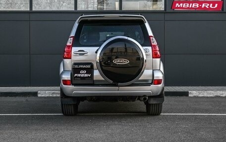 Toyota Land Cruiser Prado 120 рестайлинг, 2004 год, 1 779 000 рублей, 4 фотография