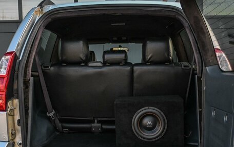 Toyota Land Cruiser Prado 120 рестайлинг, 2004 год, 1 779 000 рублей, 14 фотография