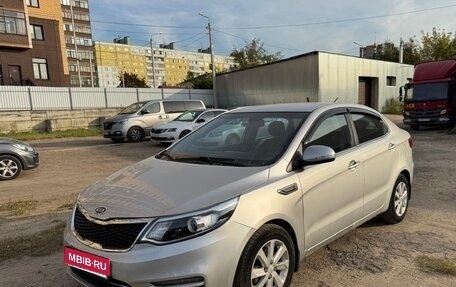 KIA Rio III рестайлинг, 2016 год, 830 000 рублей, 1 фотография