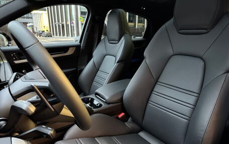 Porsche Cayenne III, 2025 год, 18 150 000 рублей, 2 фотография