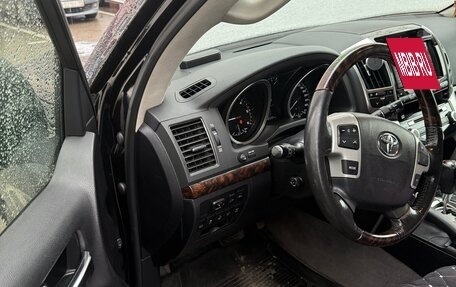 Toyota Land Cruiser 200, 2015 год, 4 100 000 рублей, 7 фотография